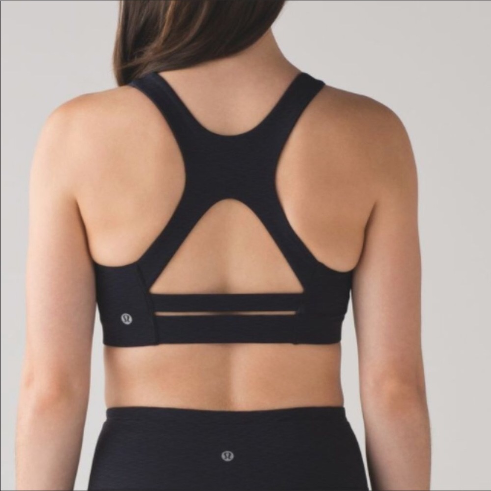 Lululemon Gear Up Sports Bra- Navy- Size 4